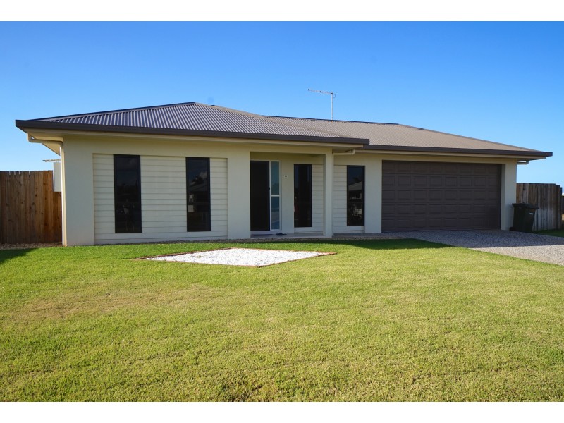 11 Wren Close, Mareeba QLD 4880