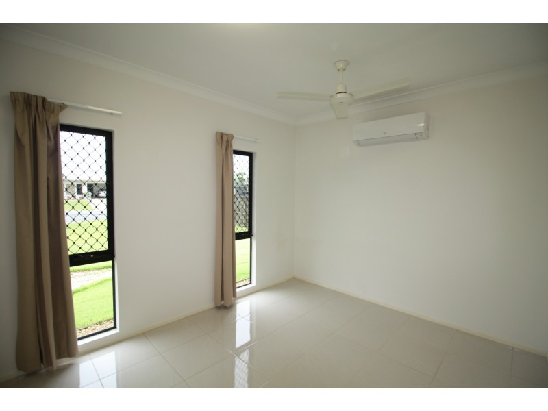 11 Wren Close, Mareeba QLD 4880
