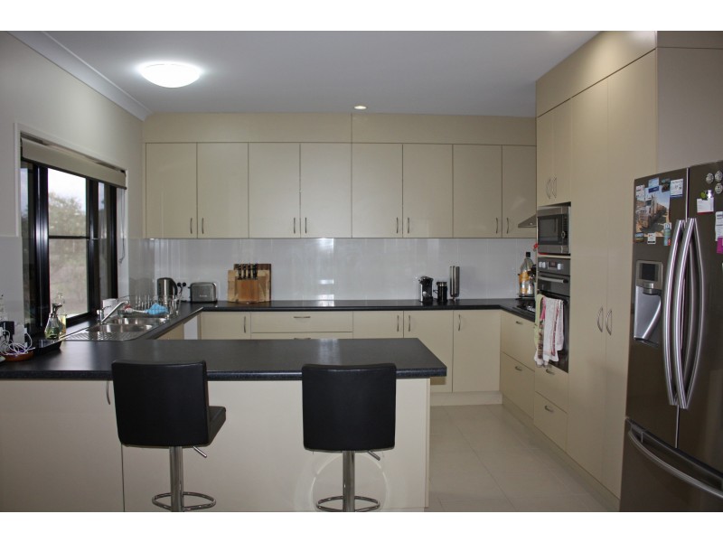 18 Catherine Atherton Drive, Mareeba QLD 4880