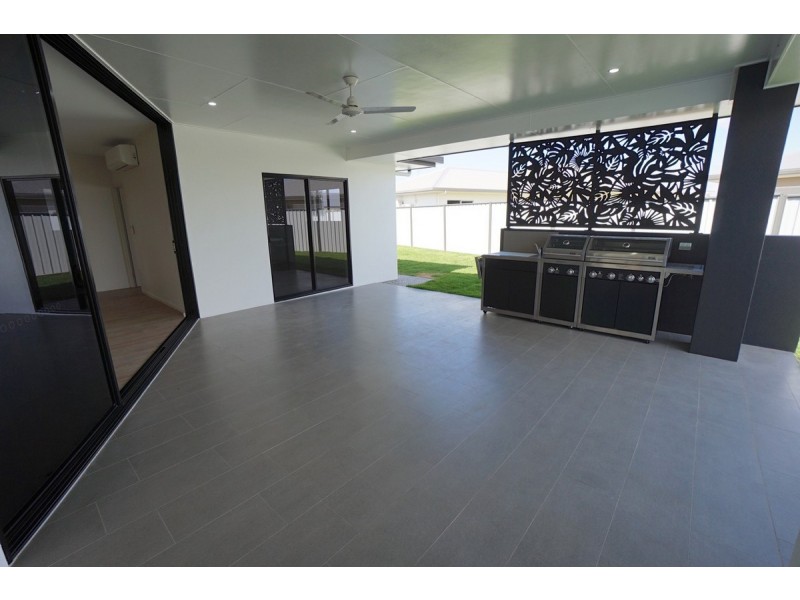 4 Jannali Court, Mareeba QLD 4880