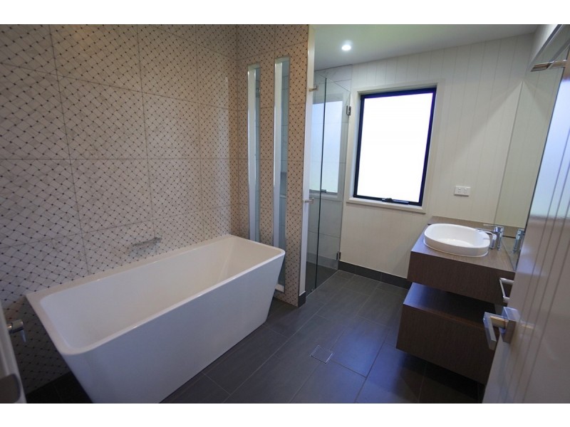 4 Jannali Court, Mareeba QLD 4880