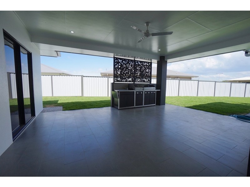 4 Jannali Court, Mareeba QLD 4880