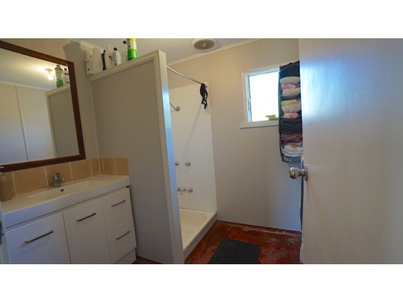 3 Royes Street, Mareeba QLD 4880