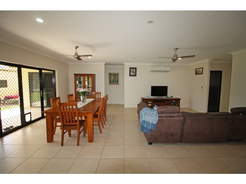 7 Dawson Road, Mareeba QLD 4880