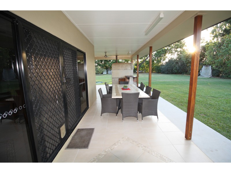 7 Dawson Road, Mareeba QLD 4880