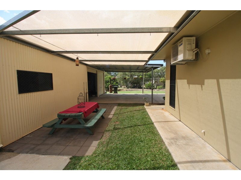 7 Dawson Road, Mareeba QLD 4880