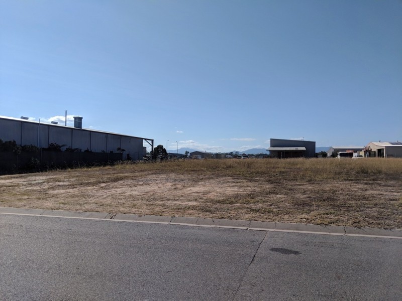 7 Gowan Street, Mareeba QLD 4880