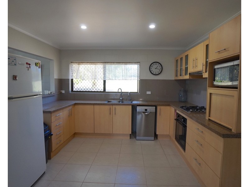 27 Appaloosa Crescent, Tolga QLD 4882