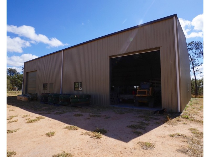 8 Kippen Drive, Mareeba QLD 4880