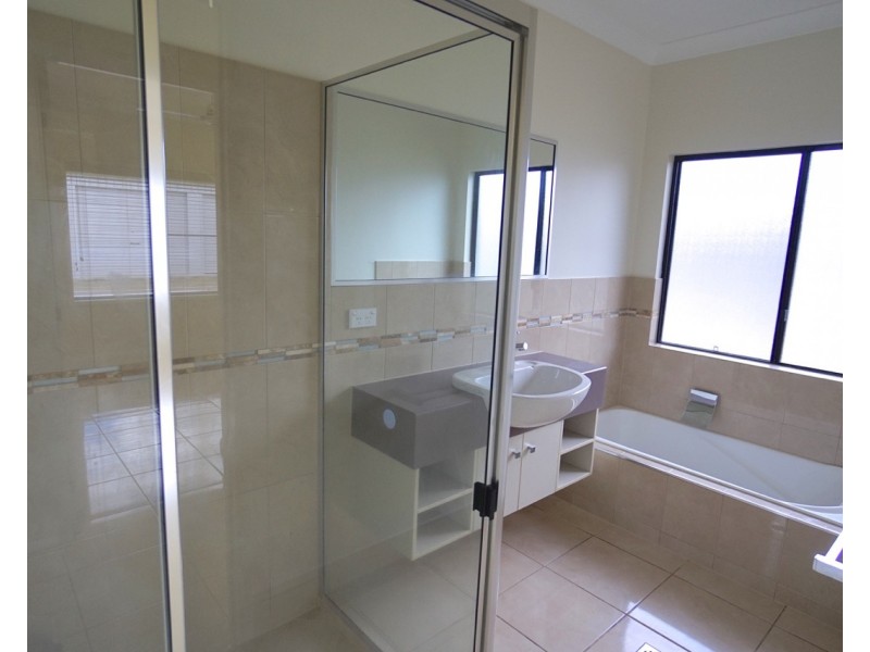 56 Amaroo Drive, Mareeba QLD 4880