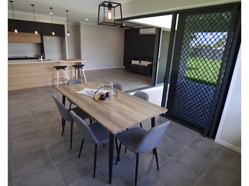 17 Jannali Court, Mareeba QLD 4880