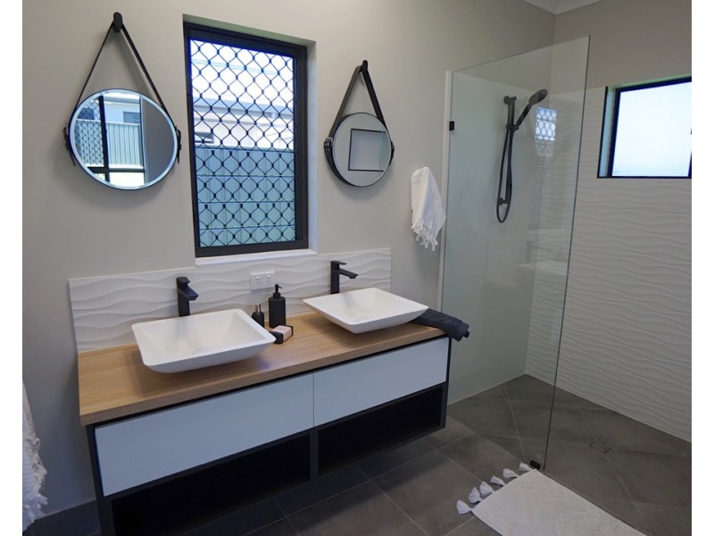 17 Jannali Court, Mareeba QLD 4880