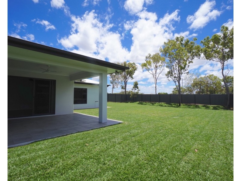 17 Jannali Court, Mareeba QLD 4880