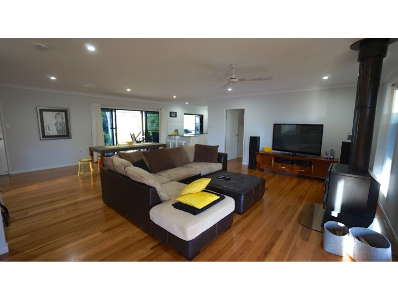 63 Bulankoff Road, Tolga QLD 4882