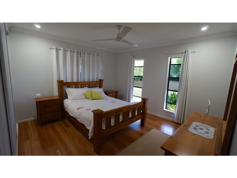63 Bulankoff Road, Tolga QLD 4882