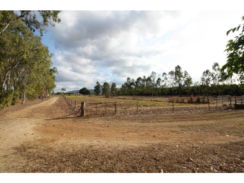 175 Channel Road, Walkamin QLD 4872