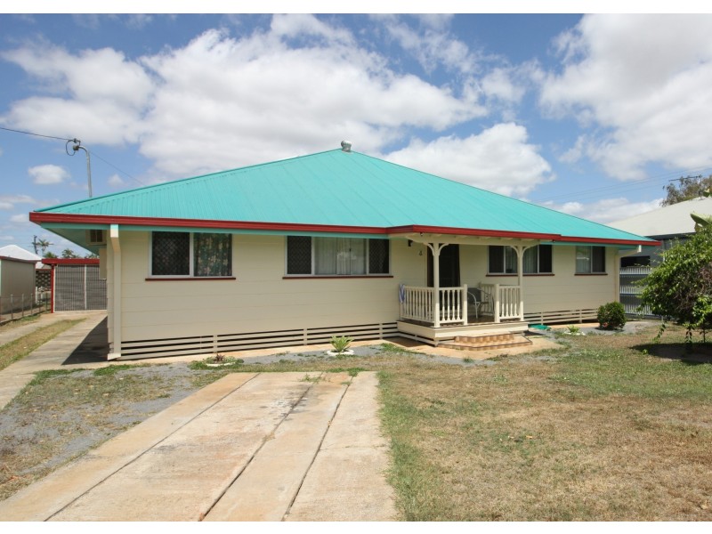 4 Constance Street, Mareeba QLD 4880