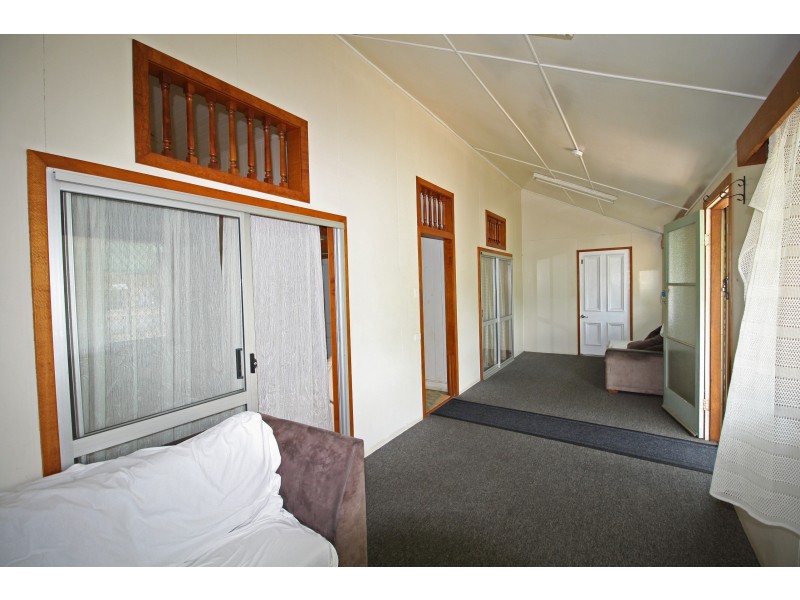 4 Constance Street, Mareeba QLD 4880