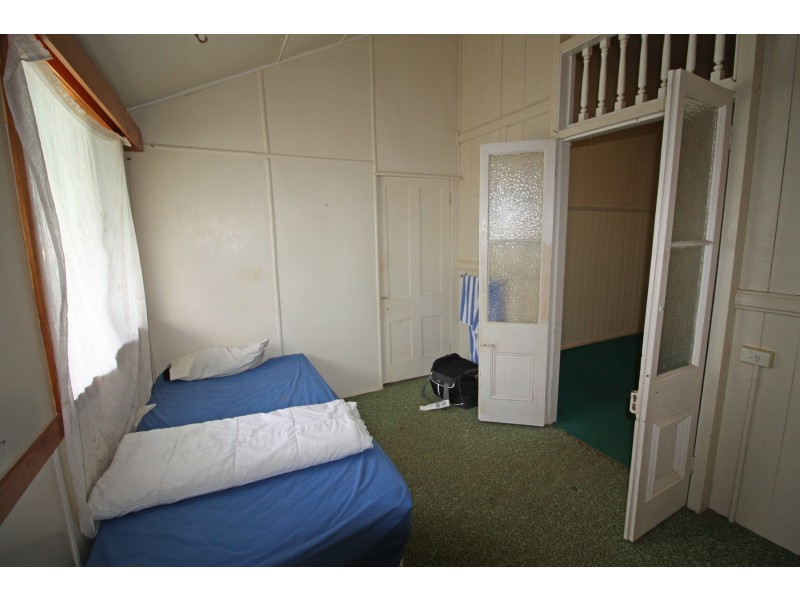 4 Constance Street, Mareeba QLD 4880