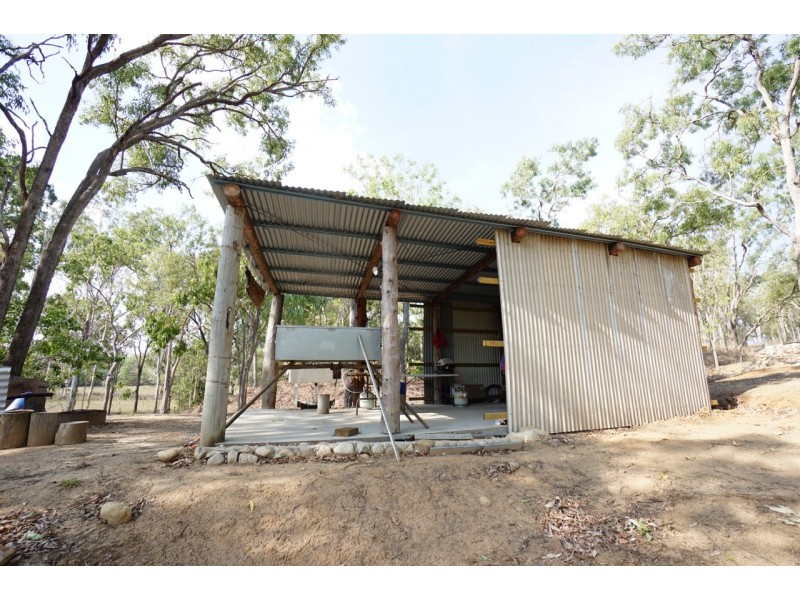 9 Bundanoon Court, Mareeba QLD 4880