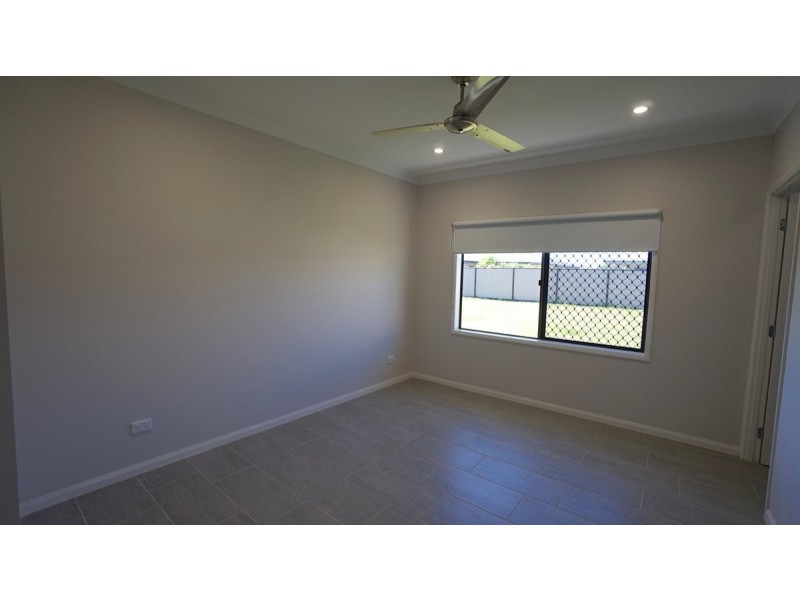 5 Curlew Close, Mareeba QLD 4880
