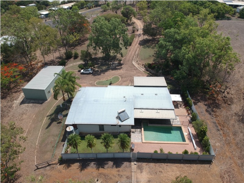 9 Kenneally Road, Mareeba QLD 4880