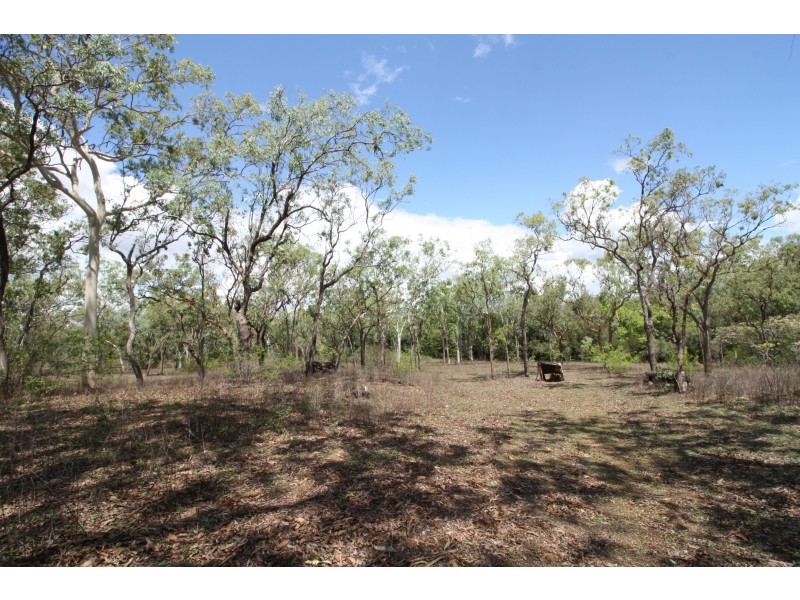 9 Kenneally Road, Mareeba QLD 4880
