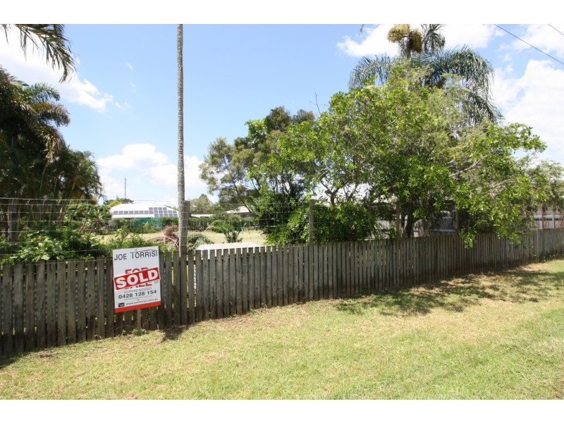 7 Haren Street, Mareeba QLD 4880