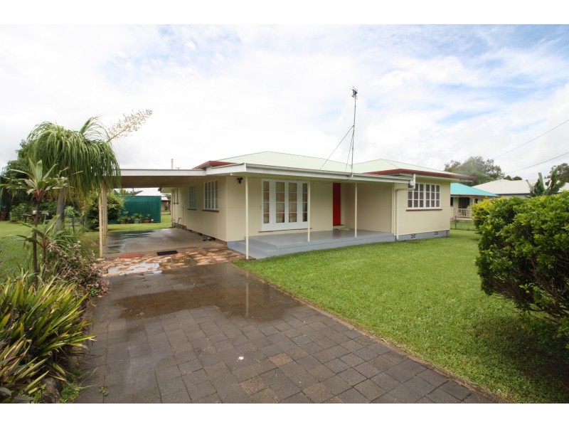 6 Constance Street, Mareeba QLD 4880