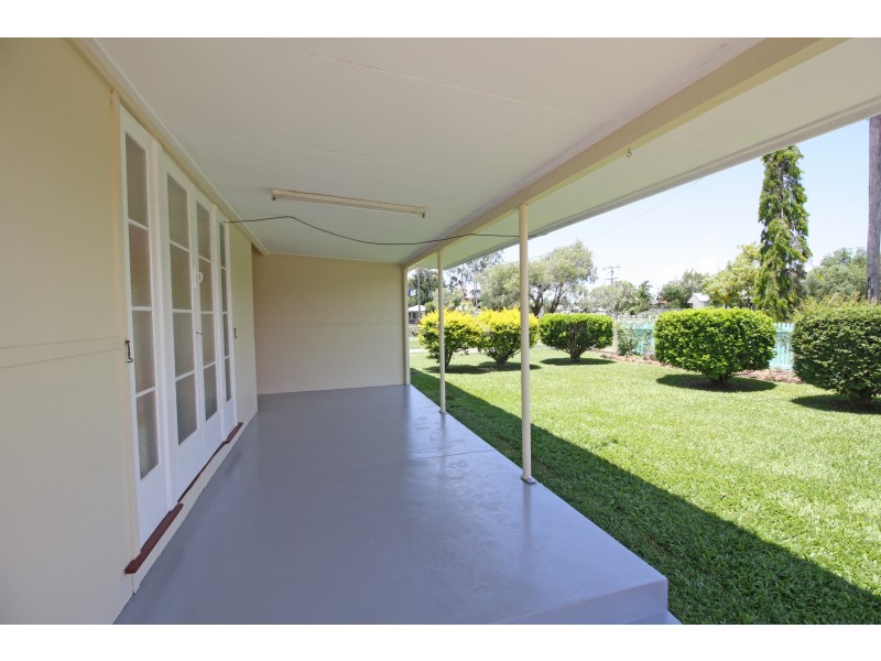 6 Constance Street, Mareeba QLD 4880