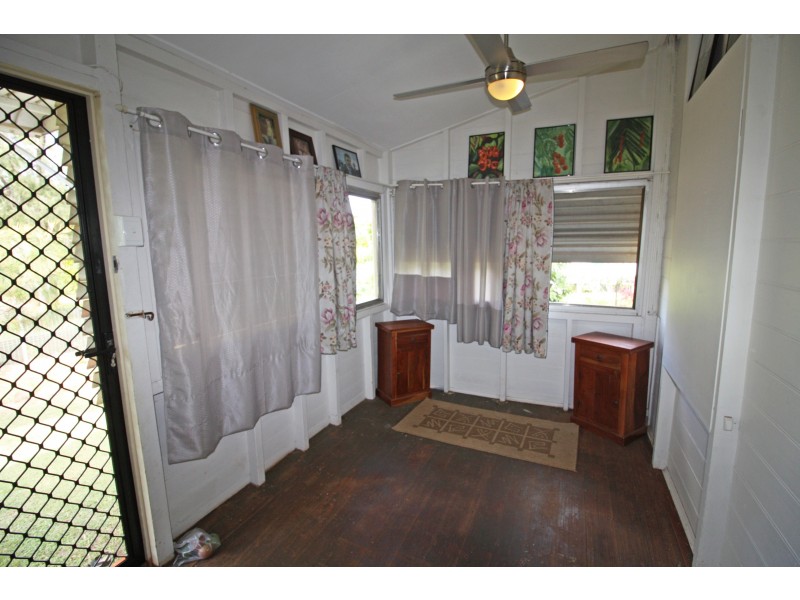 10 Troughton Street, Mareeba QLD 4880