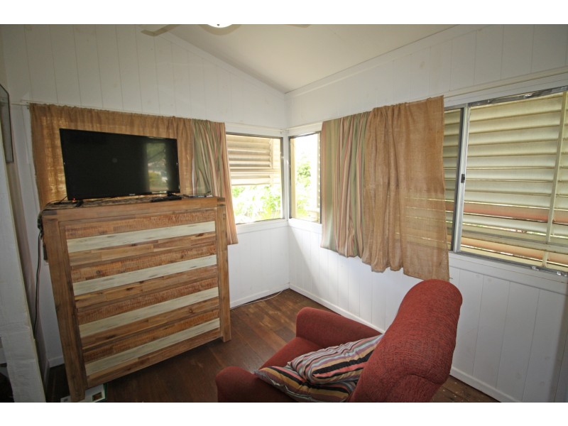 10 Troughton Street, Mareeba QLD 4880