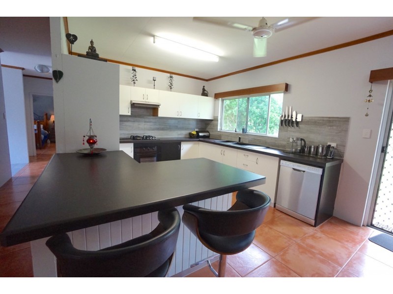 23 Pleasant Close, Mareeba QLD 4880
