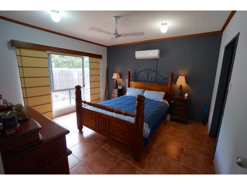 23 Pleasant Close, Mareeba QLD 4880