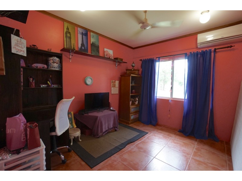 23 Pleasant Close, Mareeba QLD 4880