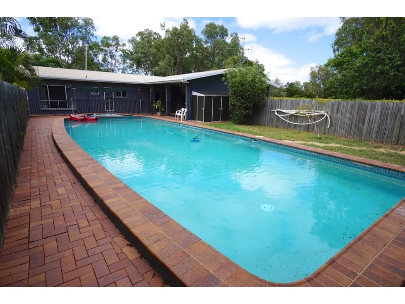 23 Pleasant Close, Mareeba QLD 4880