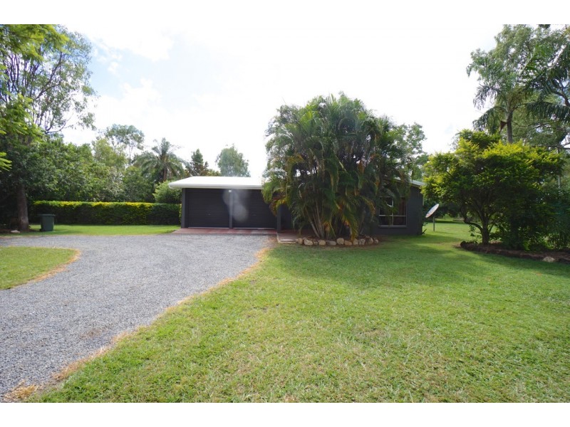 23 Pleasant Close, Mareeba QLD 4880