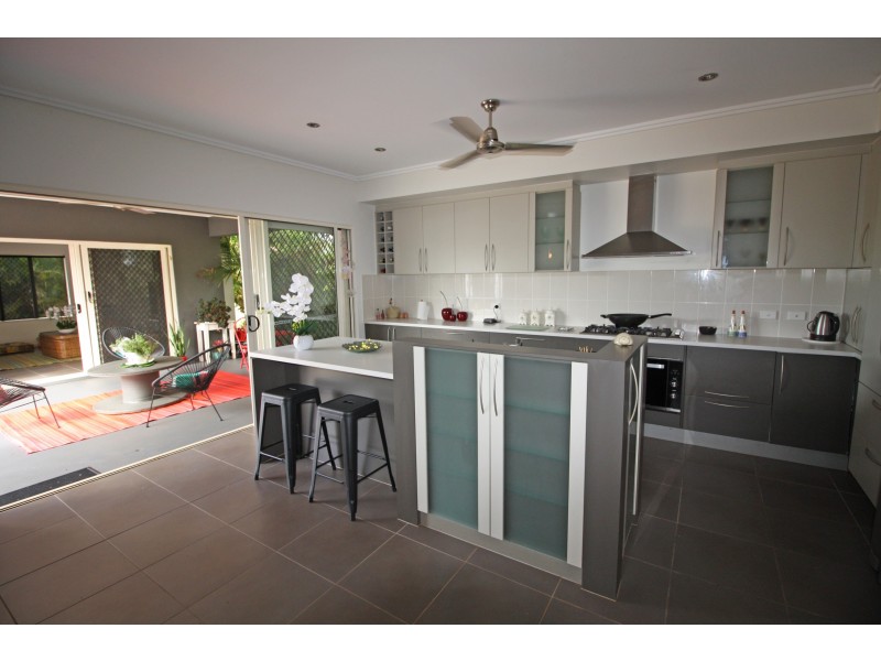 1 Teresa Close, Mareeba QLD 4880