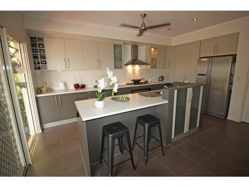 1 Teresa Close, Mareeba QLD 4880