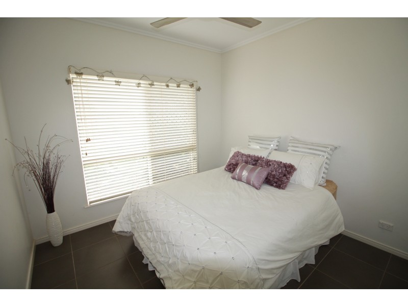 1 Teresa Close, Mareeba QLD 4880