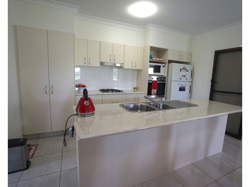 67 Blacks Road, Mareeba QLD 4880