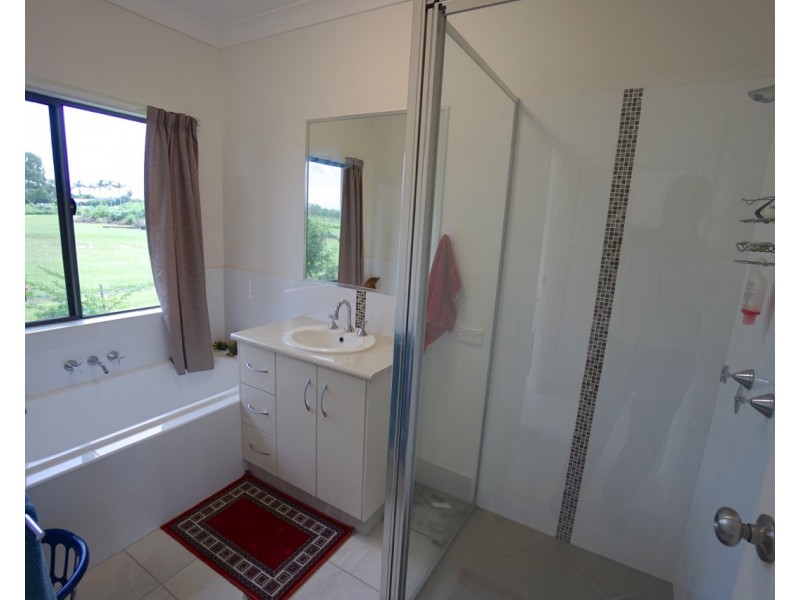 67 Blacks Road, Mareeba QLD 4880