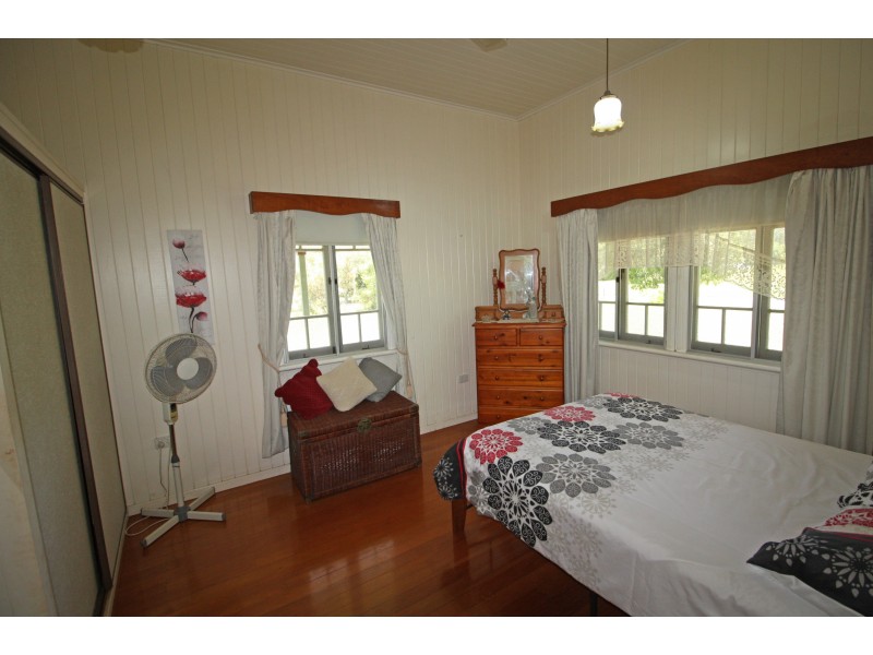 6 Owens Street, Mareeba QLD 4880