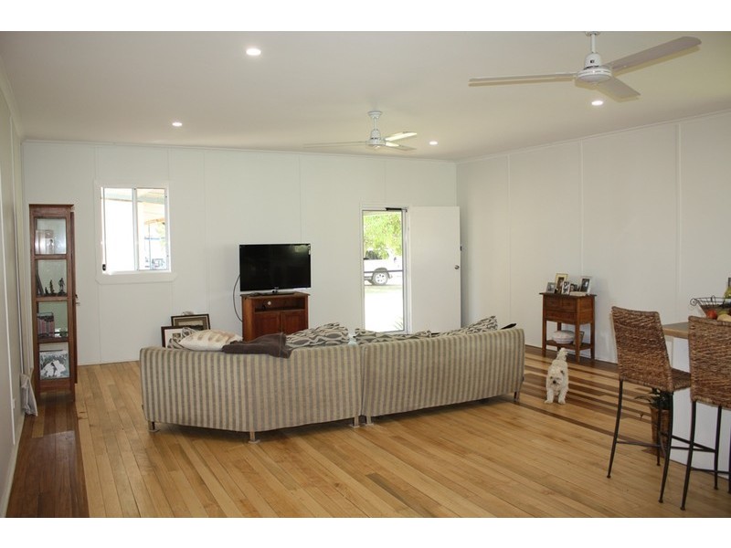 239 Metzger Road, Mutchilba QLD 4872