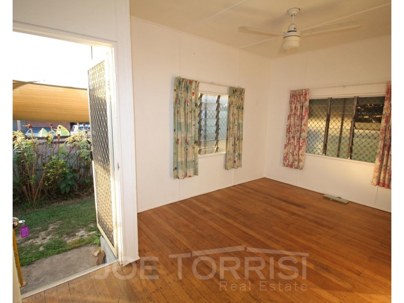 8 Short Street, Dimbulah QLD 4872