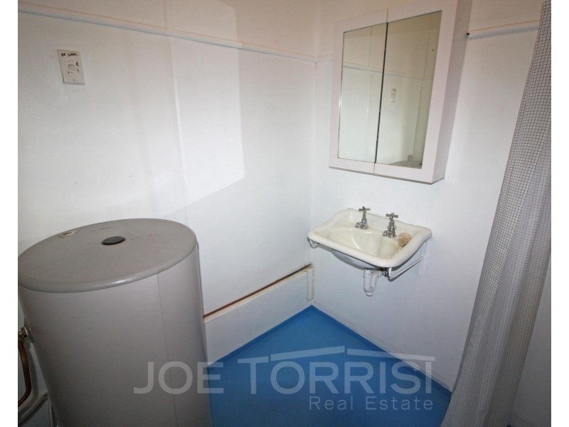 8 Short Street, Dimbulah QLD 4872