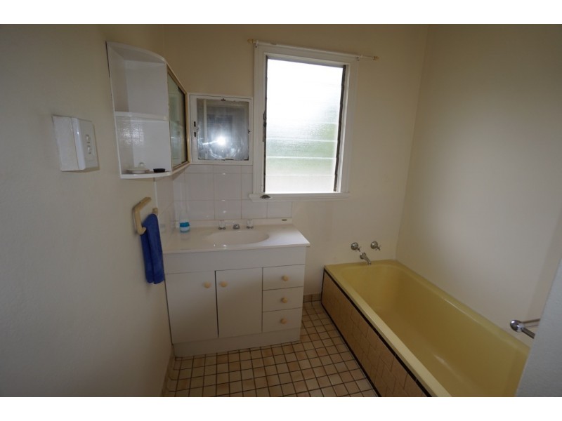 60 Mason Street, Mareeba QLD 4880