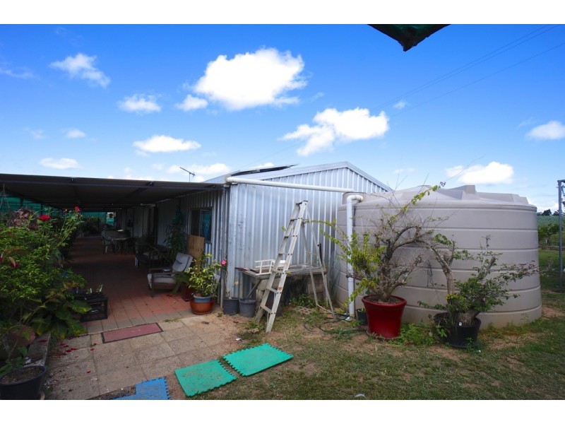 77 Carman Road, Mareeba QLD 4880