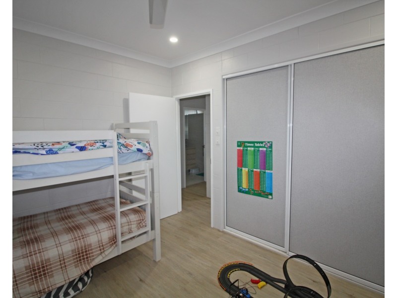 4/240 Walsh Street, Mareeba QLD 4880