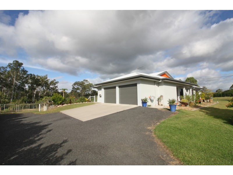 52 Hoolahan Drive, Mareeba QLD 4880